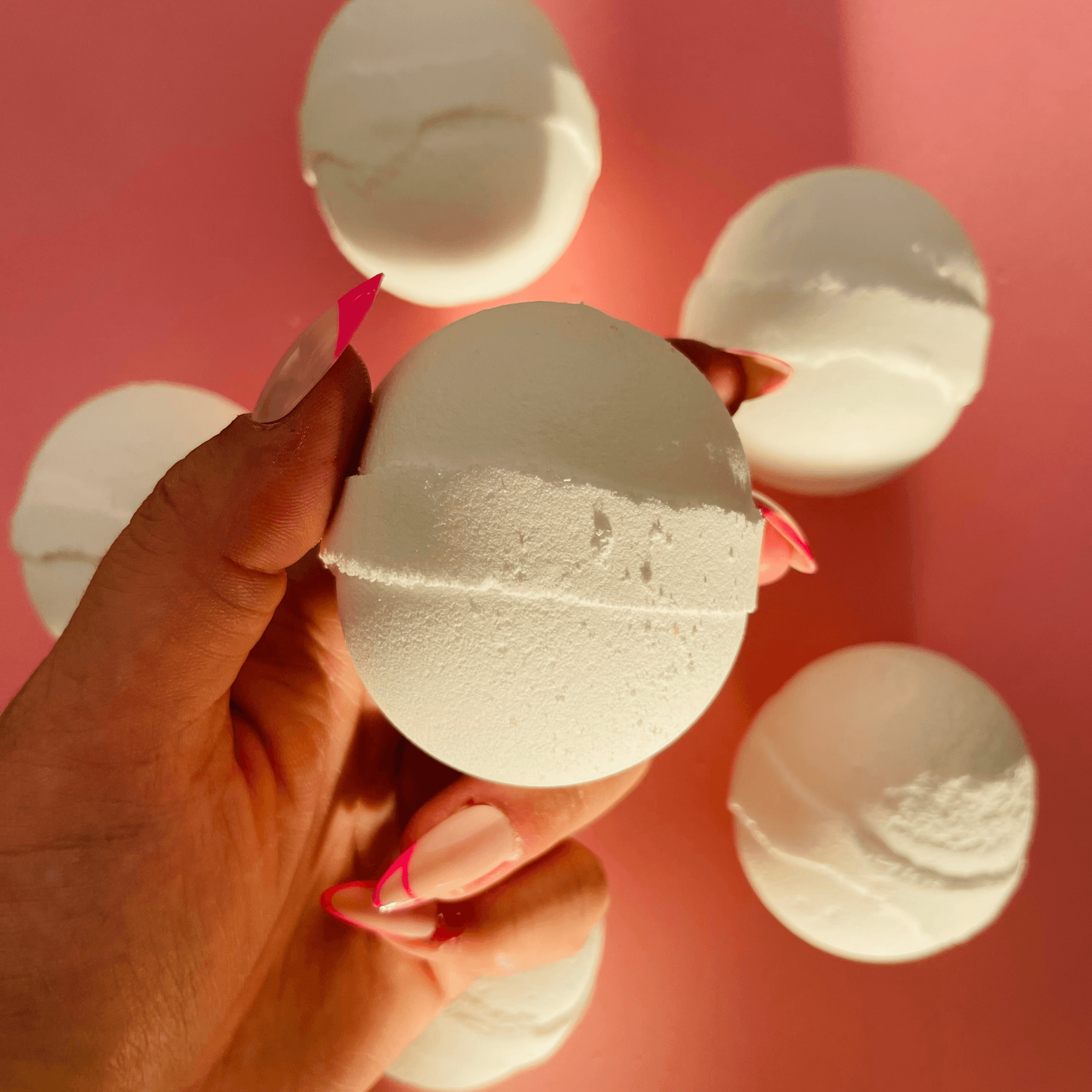 Minty Mist | Peppermint & Eucalyptus Bath Bomb