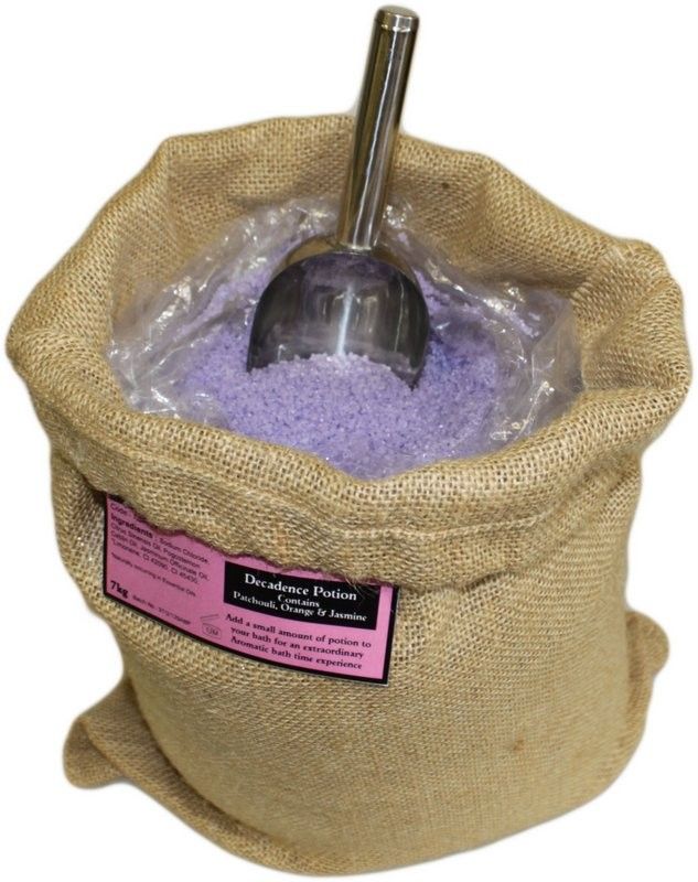 Decadence Bath Potion – Vanilla & Amber in 7kg Hessian Sack