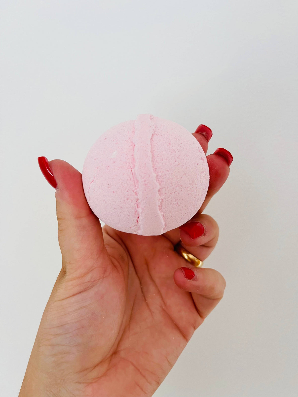 Bath Bomb for Sensitive Skin – Sacred Serenity with Frankincense & Rose - Bella Forever