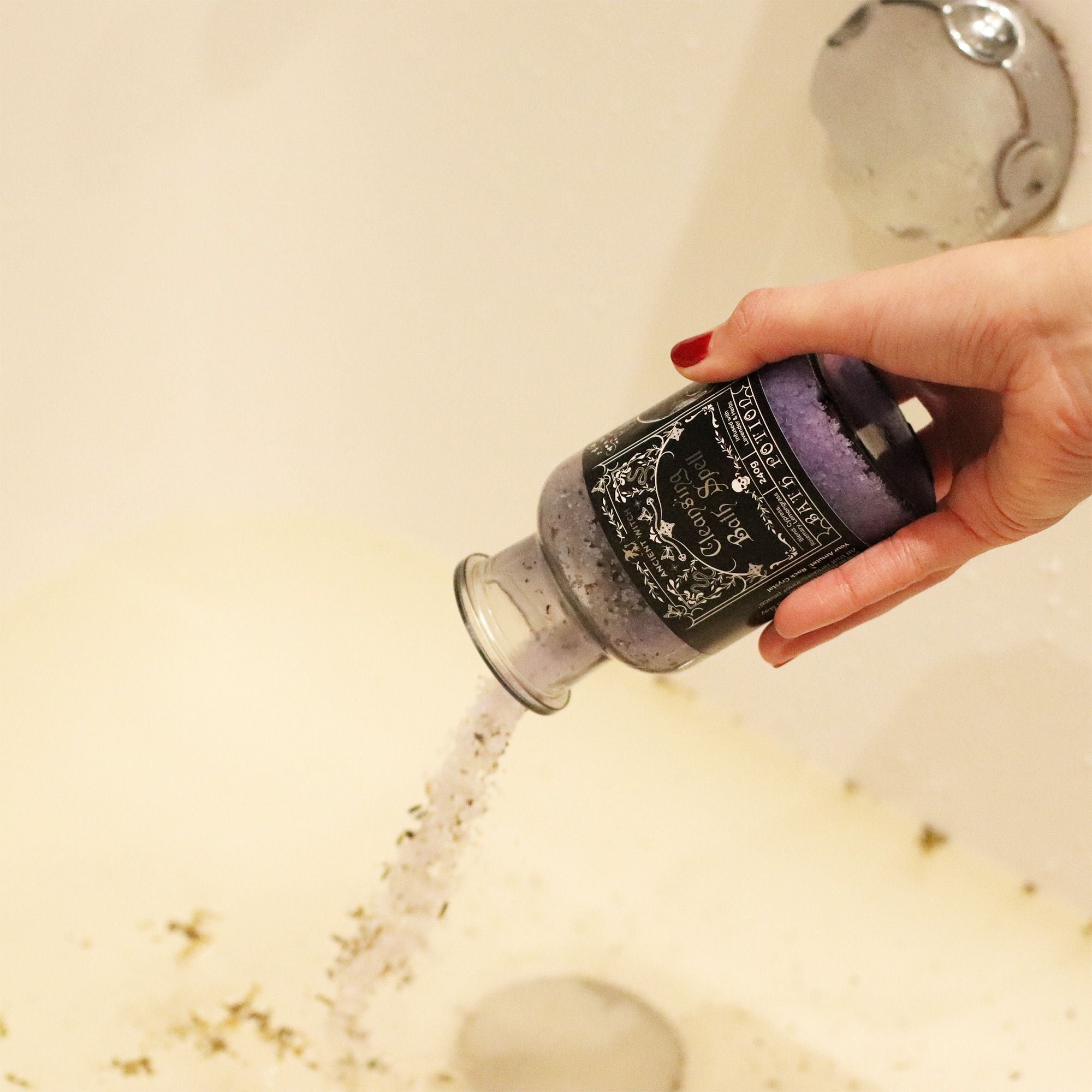 Witch Bath Spell Potion & Rock Crystal Amulet - Cleansing