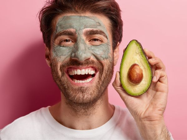 How to make an avocado face mask