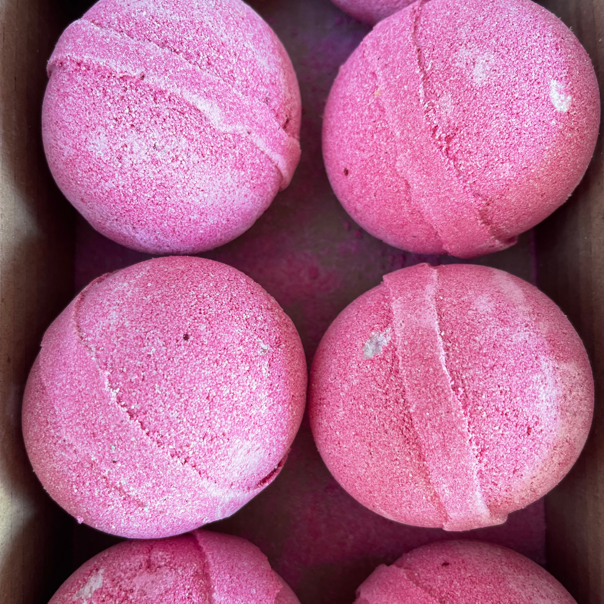 Ginger Glow | Ylang Ylang & Ginger Bath Bomb