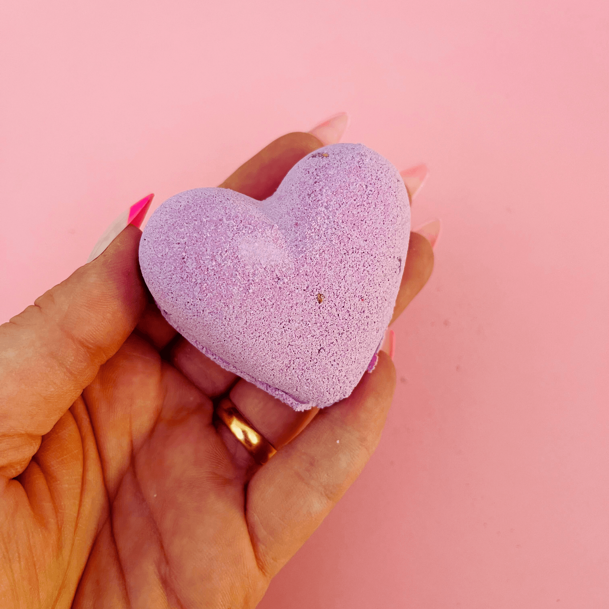 Sweet Lavender | Heart Bath Bomb