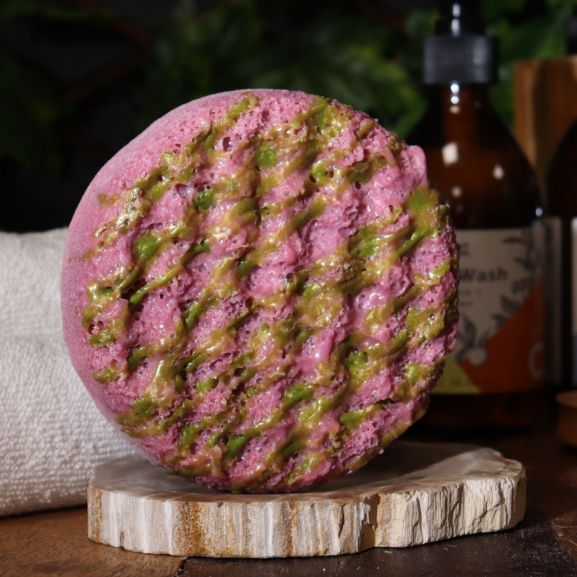 butter_bubble_soap_emerald_truffle