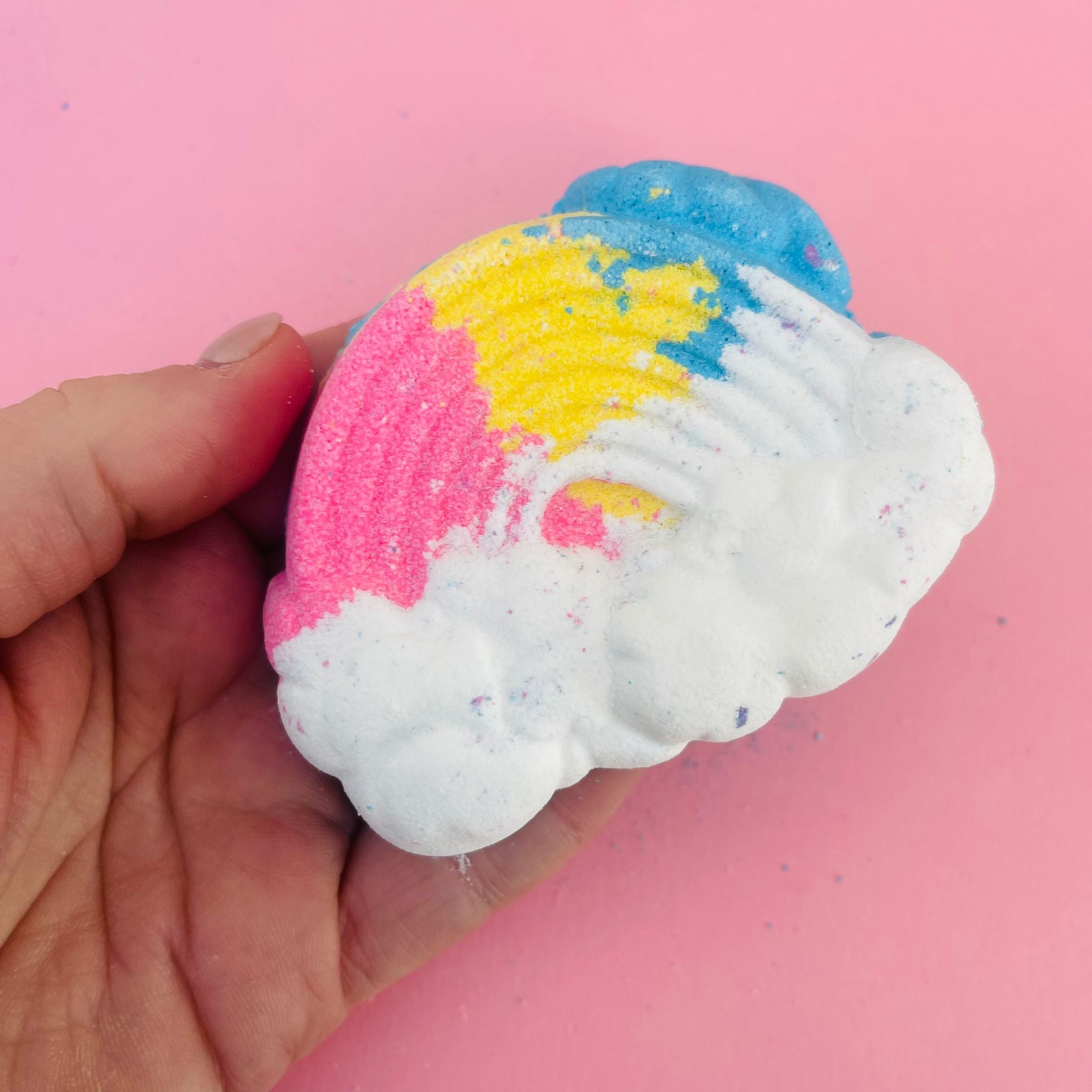 cloud shaped bath bomb