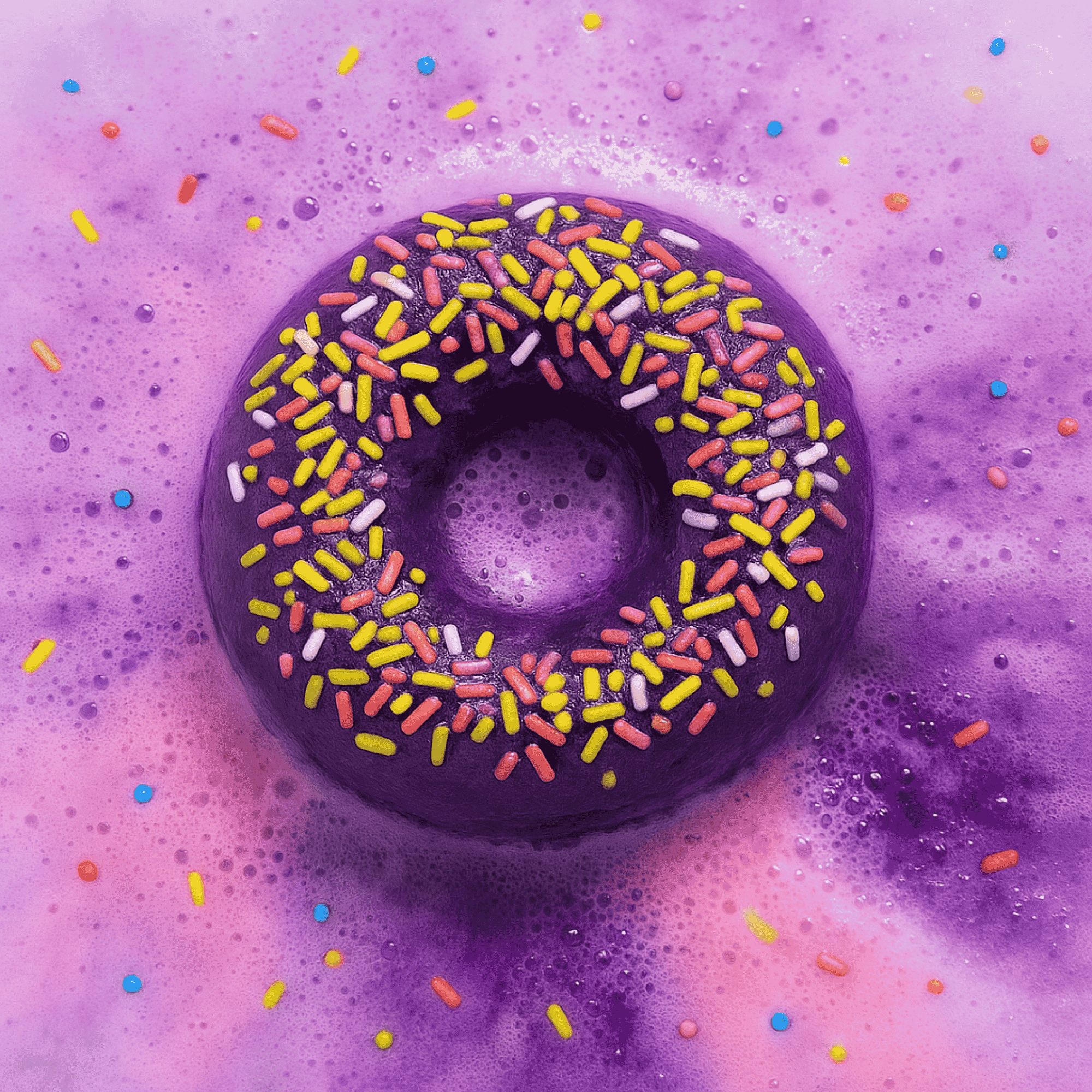 fizzing Blackberry & Almond Bath Donut