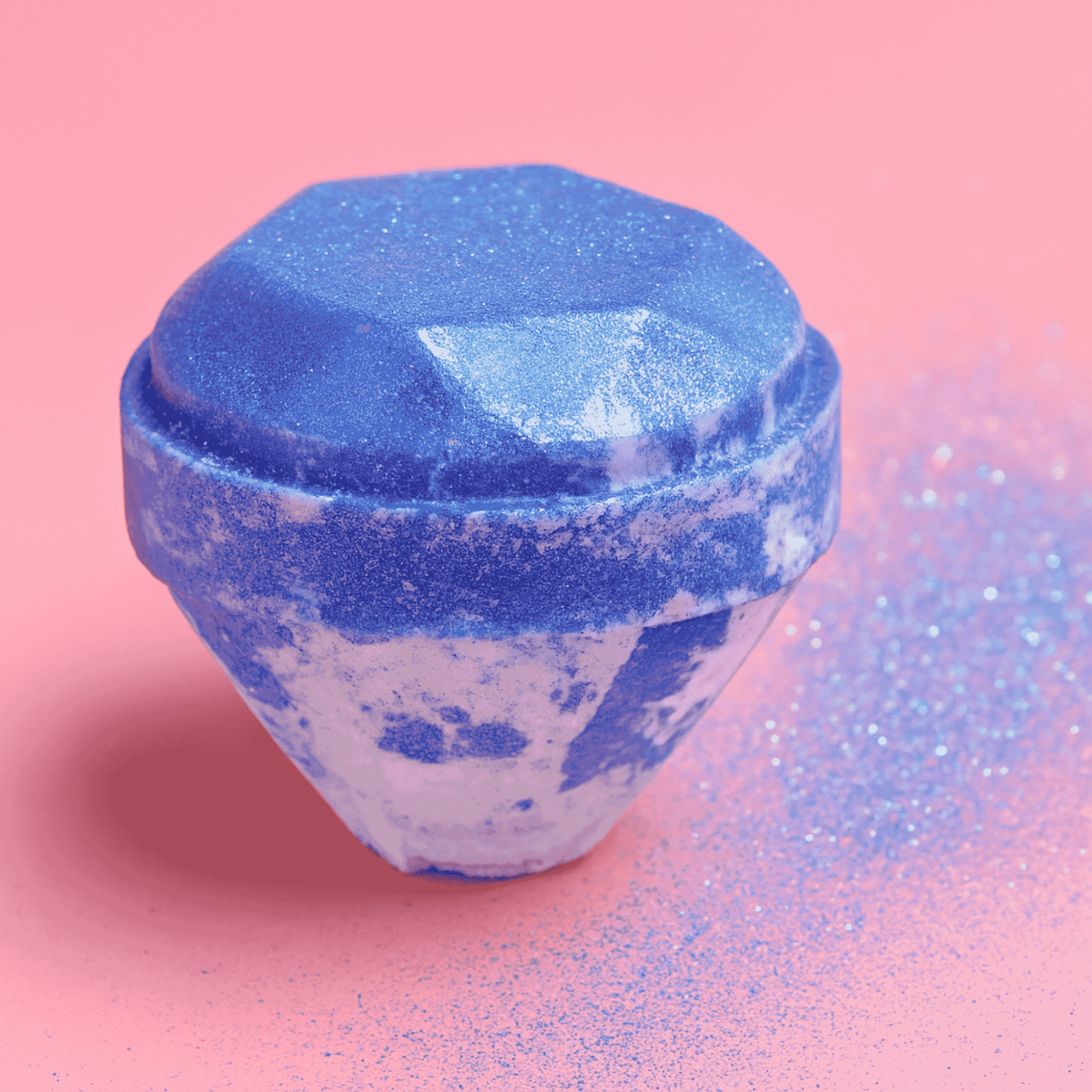 Gemstone Bath Bomb with Crystal Surprise – White & Blue - Bella Forever