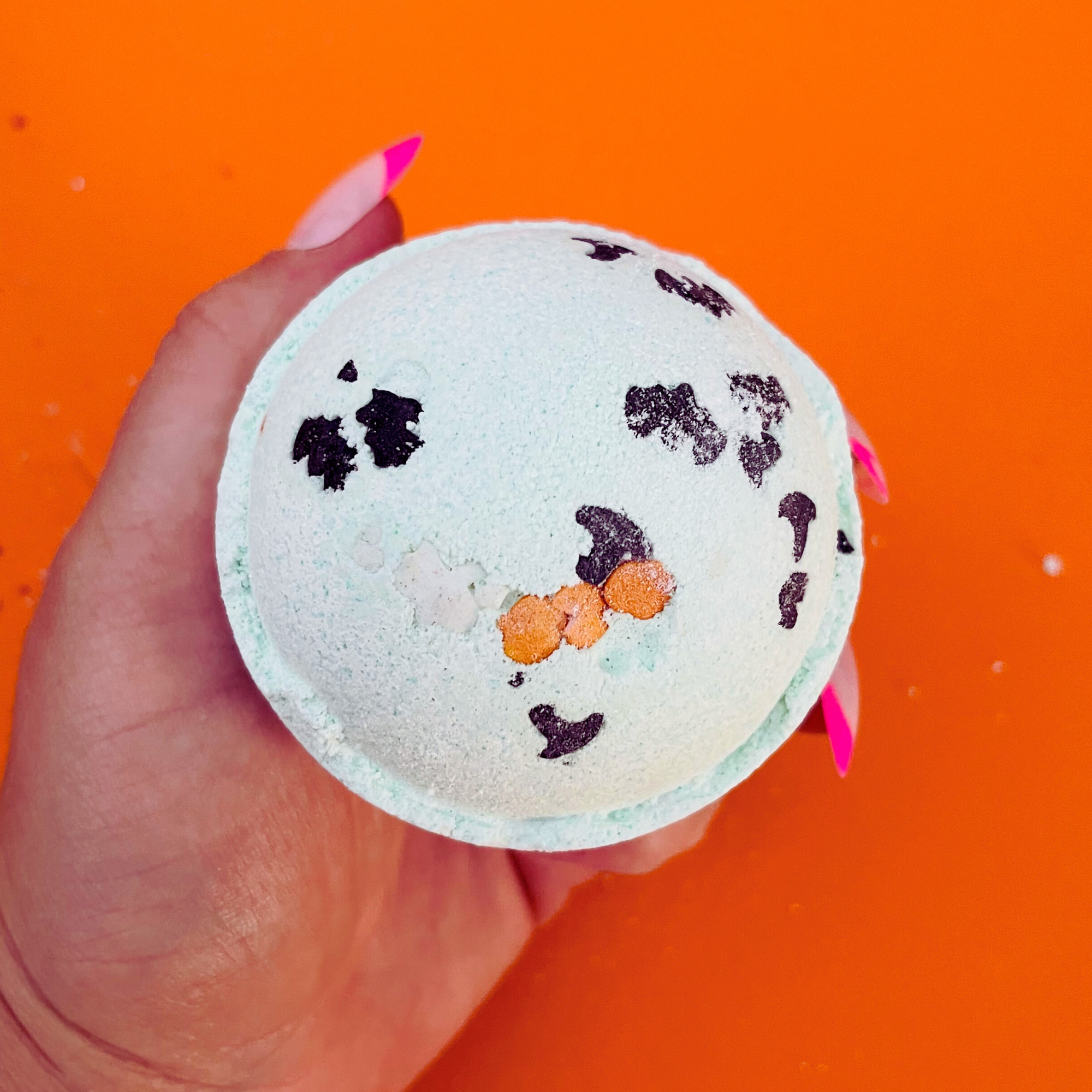 tropical halloween bath bomb