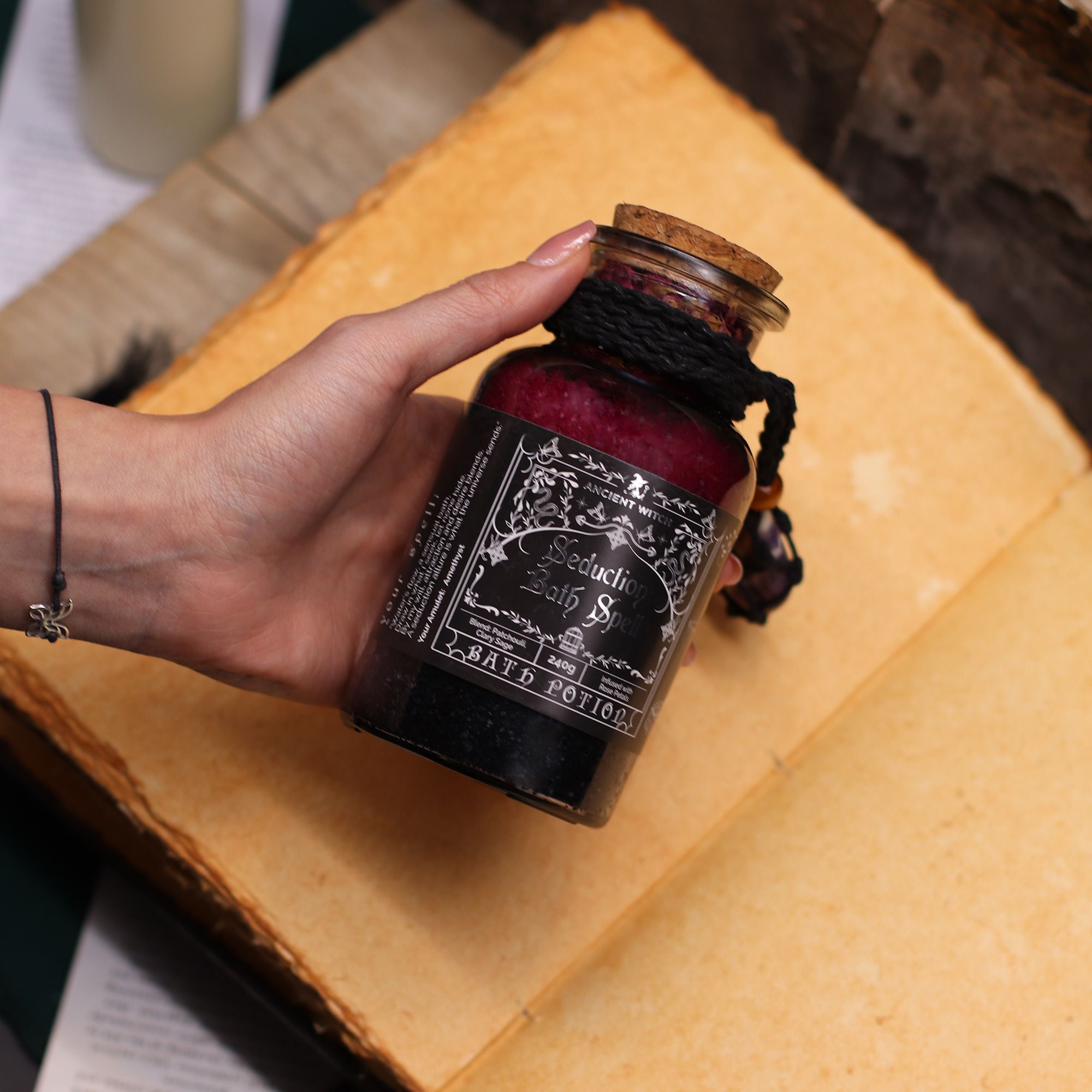 Witch Bath Spell Potion & Amethyst Crystal Amulet - Seduction